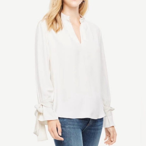 Ann Taylor White Blouse High Neck Bow Detail on Sleeve Cuff Size SP Small Petite - Picture 2 of 7